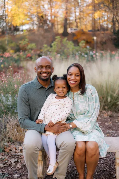 Dr. Wenshley R. Henry, DDS